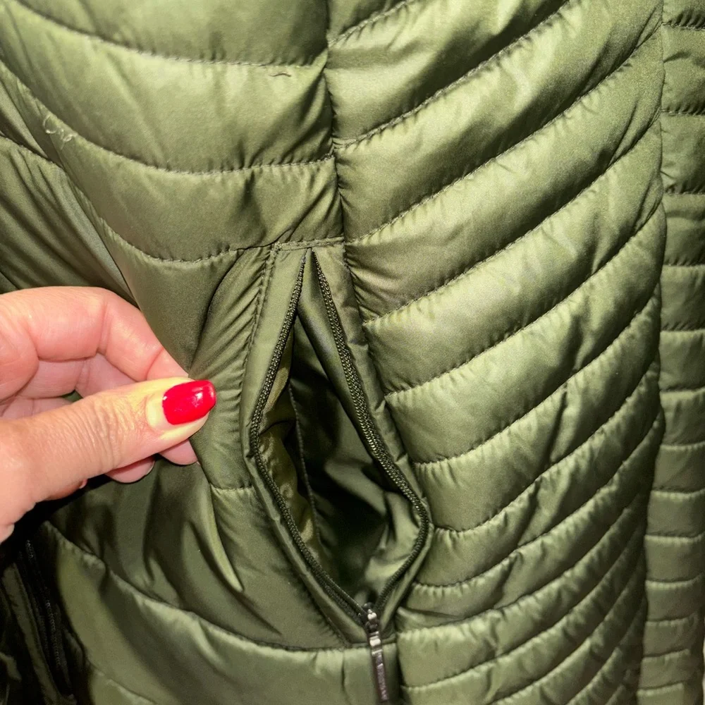 Weatherproof Olive Puffer Jacket with Black Faux Fur Collar